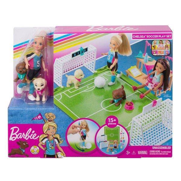 Barbie Dreamhouse Adventures - Chelsea focis játékszett