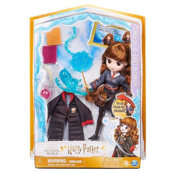 Harry Potter – Deluxe Hermione baba 20 cm világító varázspálcával